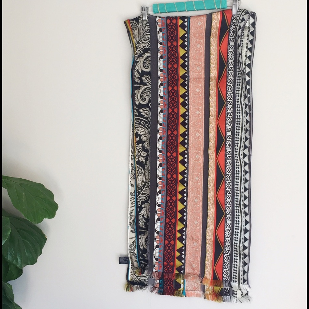 Etro Multicolor and Textured Scarf - Vibrant Patterned Wrap - Picture 3 of 5